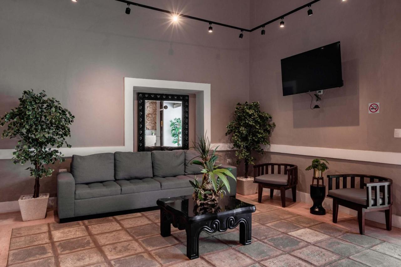 Hotel Colonial Zaci By Guruhotel Βαγιαδολίδ Εξωτερικό φωτογραφία